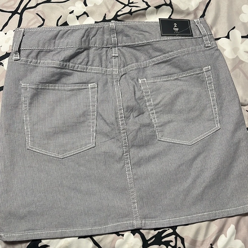 NWT Gap striped 5 pocket skirt! SO cute! - Picture 7 of 8